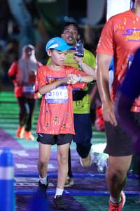 BIB: 3101
                            <button type="button" onclick="openModal(26227435)" class="btn btn-primary btn-sm float-right btn-popup" data-toggle="modal" data-target=".modal-high-quality">
                        <i class="fas fa-shopping-cart"></i> Add to Cart
                    </button>
                                            <button type="button" onclick="isThisMe(26227435, true)" class="btn btn-success btn-sm float-right btn-popup btn-isme hidden" data-toggle="tooltip" data-placement="bottom" title="นี่คือรูปของคุณใช่ไหม คลิกที่นี่เพื่อเอาเข้าอัลบั้ม">
                        <i class="fas fa-plus"></i> Add to album
                    </button>
                    <button type="button" onclick="isThisMe(26227435, false)" class="btn btn-warning btn-sm float-right btn-popup btn-isnotme hidden">
                        <i class="fas fa-ban"></i> Remove from album
                    </button>